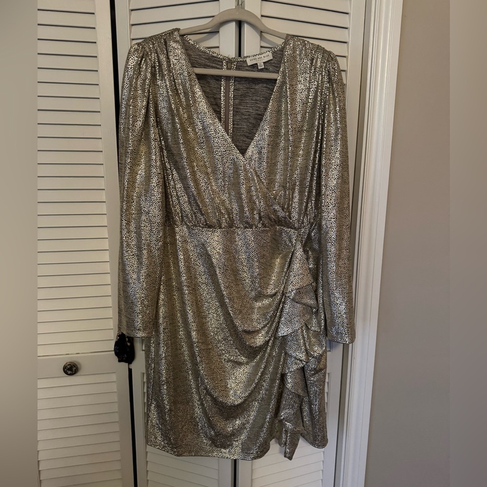 Skies Are Blue Shimmering Gold Long Sleeve Dress